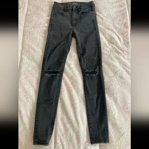 American Eagle Stylish Black Distressed Women Jeans